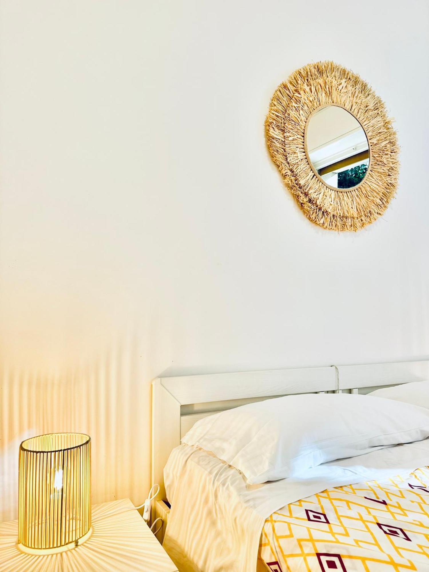 Hostdomus - Cozy Corner Near The Sea Apartment Финале Лигуре Екстериор снимка